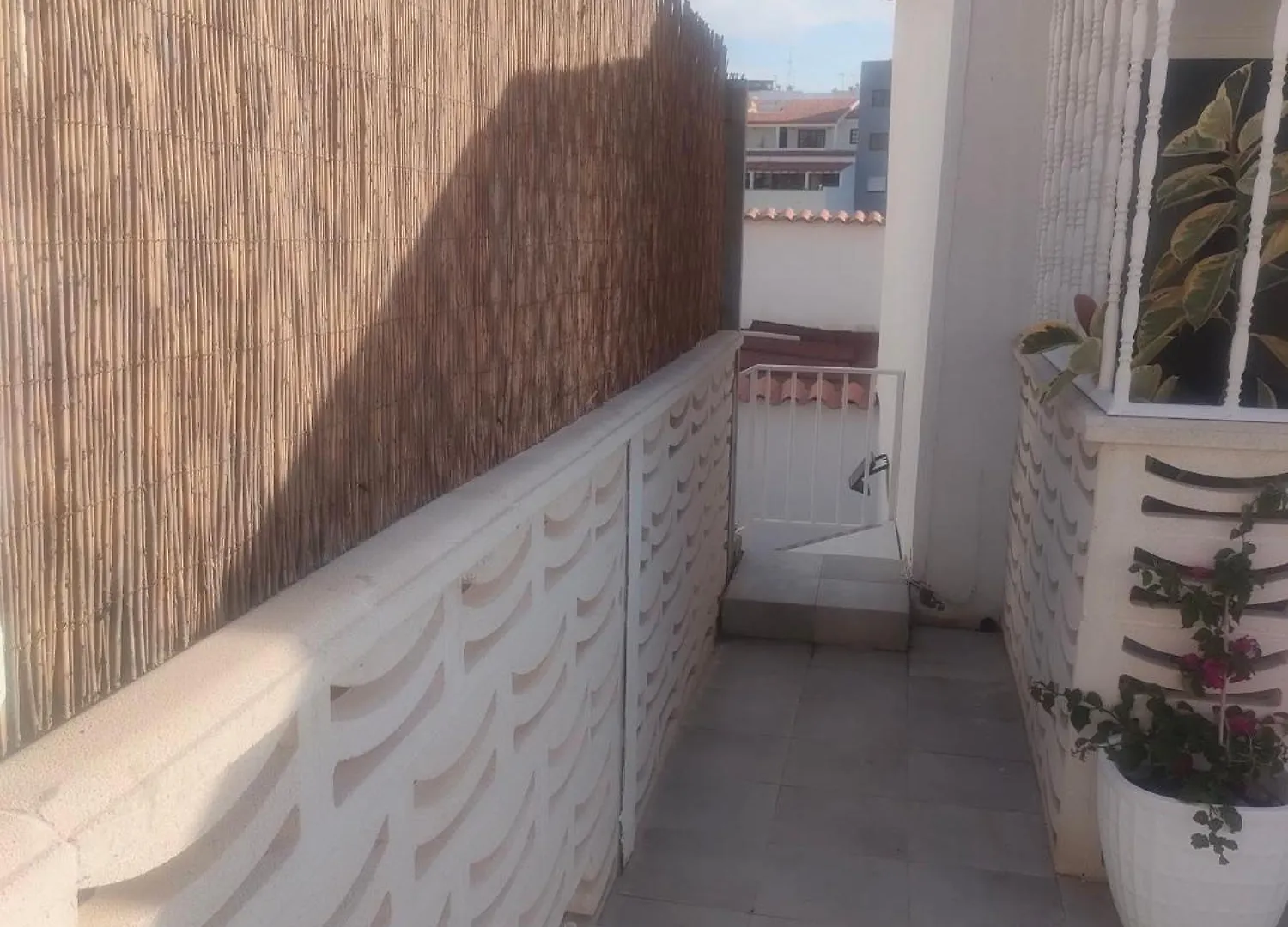 Alba 2 Apartamento Y Alba 3 Habitacion Con Bano 푸에르토델로사리오 스페인